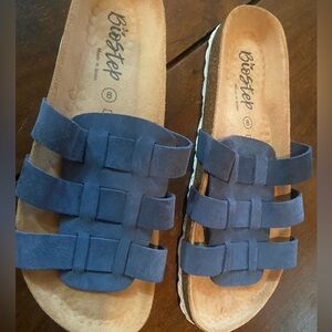 BioStep women’s sandal-navy size 8